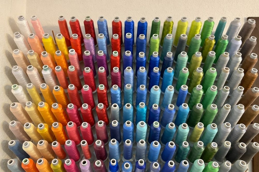 MADEIRA Polyneon Stickgarn Rollen